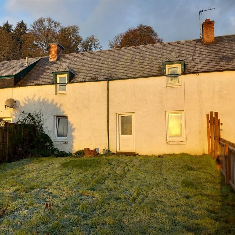 3 bedroom terraced house to rent - Photo 1