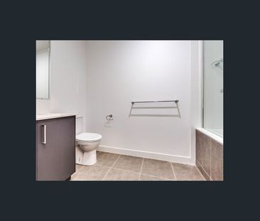 Four Bedroom Duplex - Photo 6