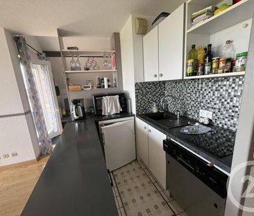 Appartement F3 à louer 3 pièces - 49 m2 DONVILLE LES BAINS - 50 - Photo 4