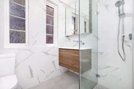 Recreated and Fully Renovated Art Deco Apartment - Whisper Quiet - Photo 5