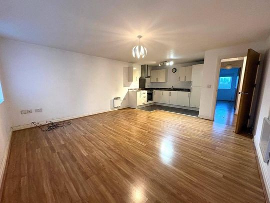 2 bedroom flat to rent - Photo 1