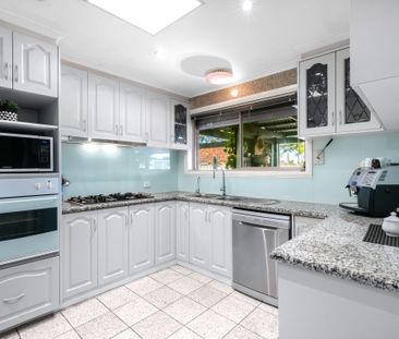 3 Bedroom Spacious Home! - Photo 1