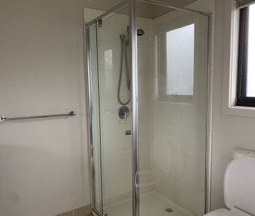 Affordable Townhouse Living in Epping! - Photo 6