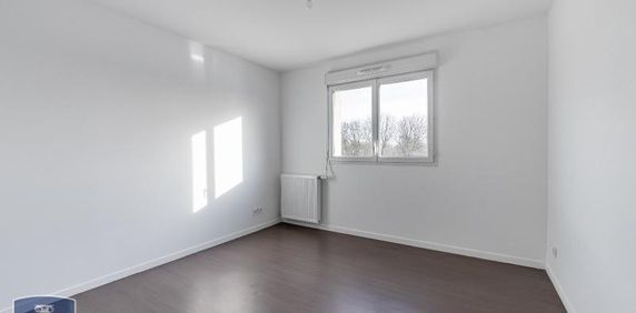 Location Appartement 2 pièces 45m² DENAIN 59220 - Photo 2