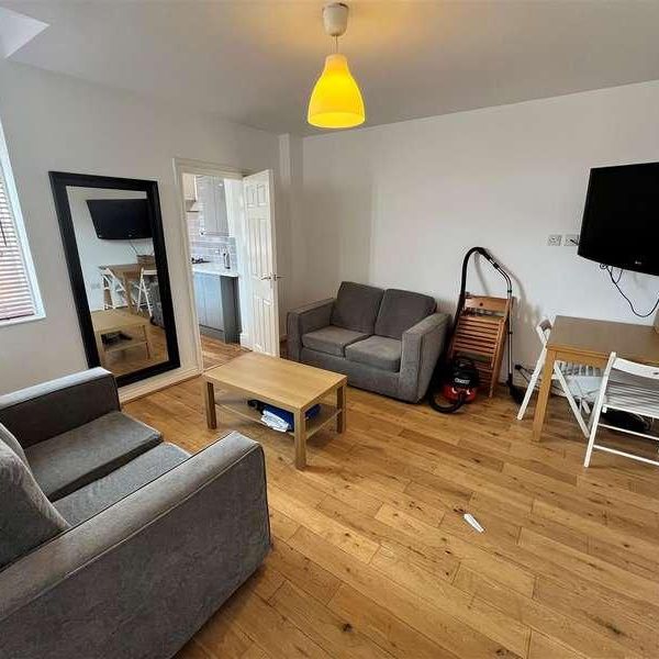 Helmsley Road, Sandyford, NE2 - Photo 1