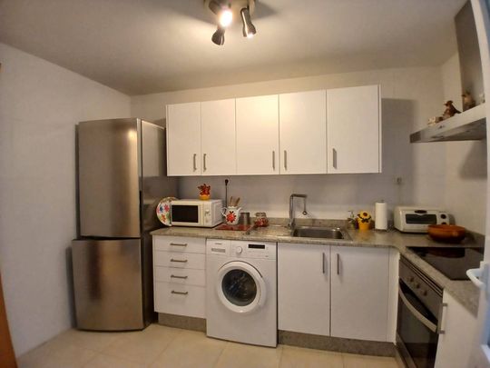 Apartamento de alquiler en Calle Intendencia, Casco Antiguo - Photo 1