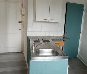 LE MANS - CHASSE ROYALE Studio 26.50m2 SALLE DE DOUCHE AVEC WC, PIE... - Photo 1