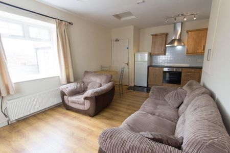 3 Lawrence Hill, Derry/Londonderry, Cityside, BT48 7NJ - Photo 4