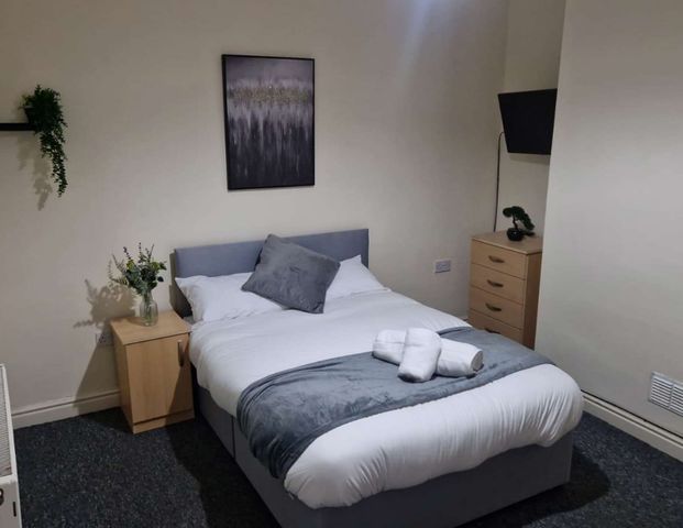 Hartington Road Room 1 - Photo 1