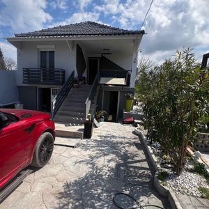 Μονοκατοικία για ενοικίαση Κέντρο (Μηχανιώνα) - Φωτογραφία 2