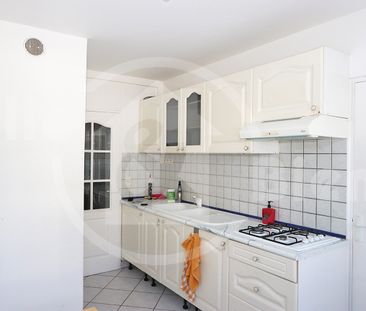 Appartement - 1 pièce - 34,75 m² - Vélizy-Villacoublay - Photo 1