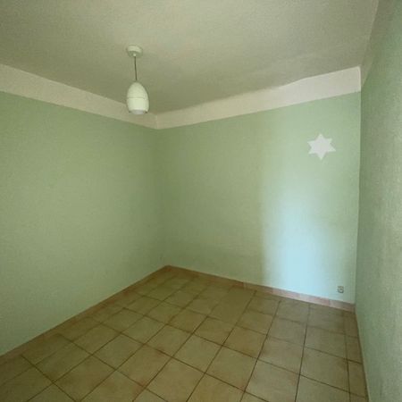 Location Appartement 2 pièces 39m² - Photo 3
