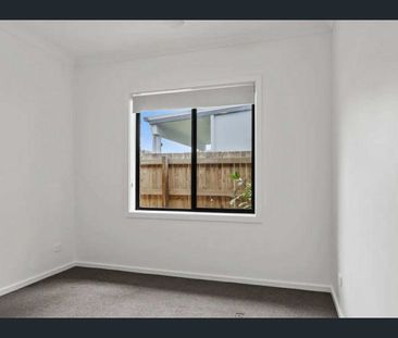 63 Dryander St, Yarrabilba - Photo 5