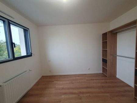 Maison 7 pièces – 144 m² environ à Bédée (ref : HG70263) - Photo 3