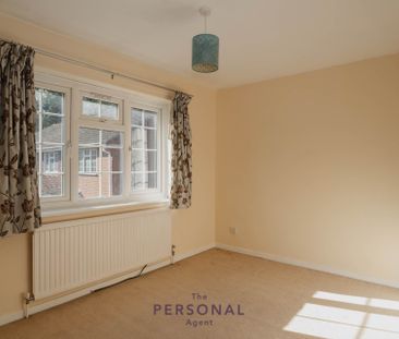 Hawthorne Place, Epsom - Photo 2