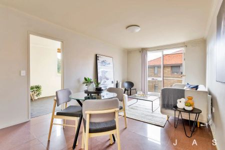 3/12 Eldridge Street, Footscray VIC 3011 - Photo 4