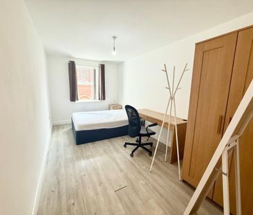 2 bedroom apartment to rent - Photo 4