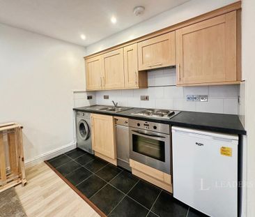 Studio to rent - Photo 4