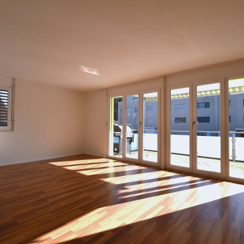 Attraktive, moderne 3.5 Zimmerwohnung in attraktiver Wohngemeinde - Foto 1