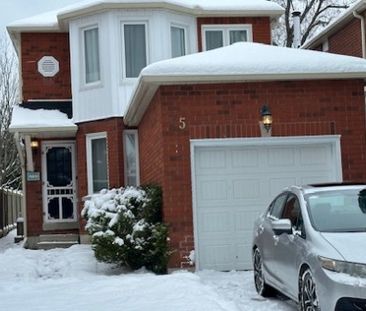 75 Weatherup, Lower Barrie | $1400 per month | Utilities Included - Photo 2