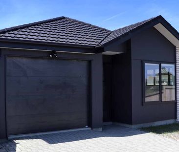 Brand New 4 Bedroom Home - Photo 5