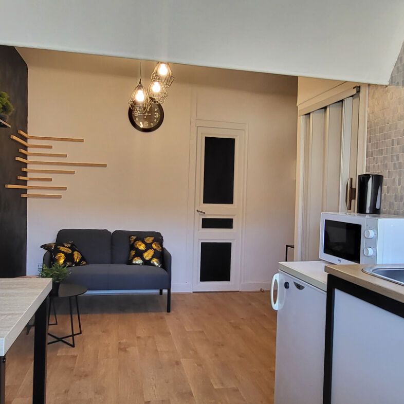 Location Appartement 2 pièces 26m² - Photo 1