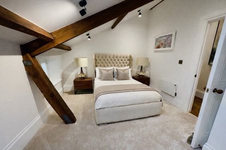 Harrogate, Glasshouses - Photo 4