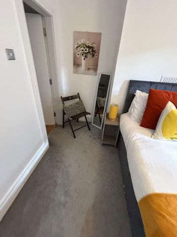 Room in a Shared Flat, Canning Street, L8 - Photo 2