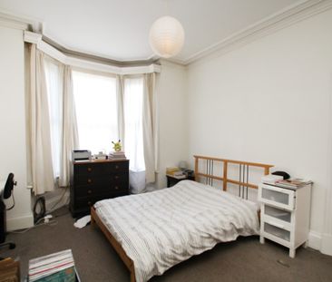 BILLS INCLUDED – Cliff Mount, Woodhouse, Leeds, LS6 - Photo 2