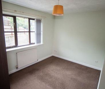 2 bedroom property to rent - Photo 5