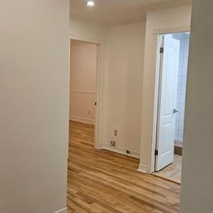 Logement 5 ½ à louer - Anjou - Photo 2