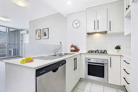 405/1 The Piazza - Photo 5