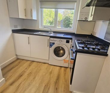 1 bedroom ground floor maisonette to rent - Photo 3