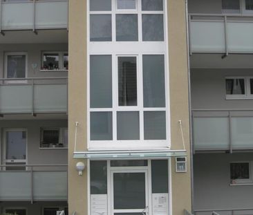 GROßE VIER-ZIMMER-WOHNUNG AM BUCKESFELD / TOP SANIERTES OBJEKT - Photo 2