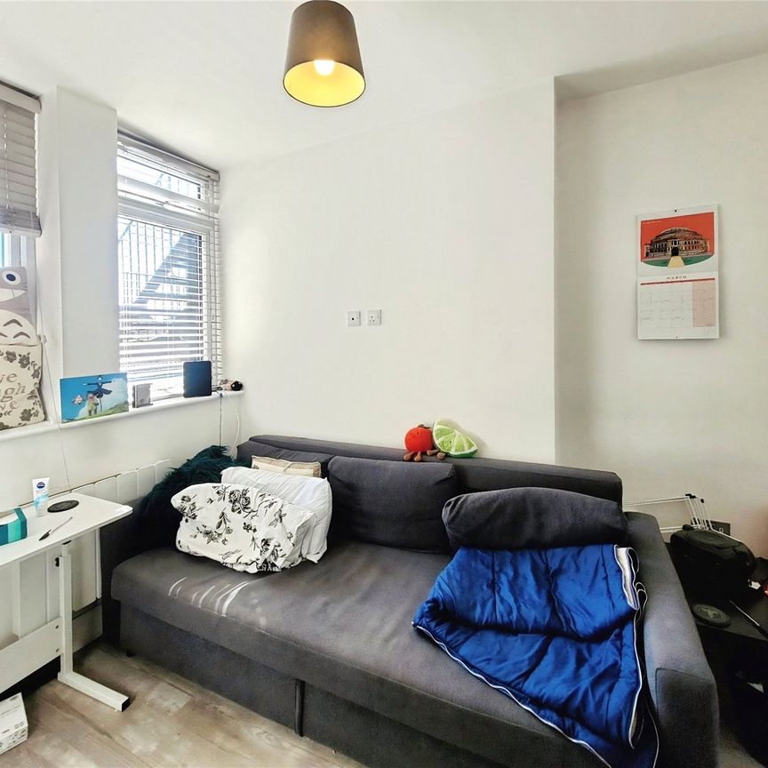 High Street, Egham, Surrey, TW20 9ED - Photo 1