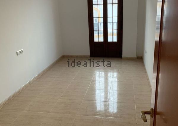 Alquiler de piso en Plaza Alta, 15