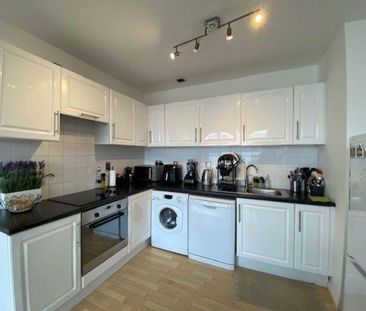 Property to rent - Photo 6