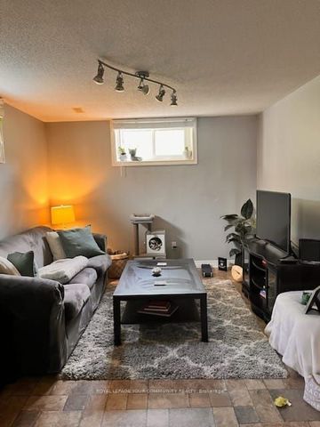 For Lease - 25 Breeze Drive Unit# lower, Bradford West Gwillimbury, Ontario - Photo 3