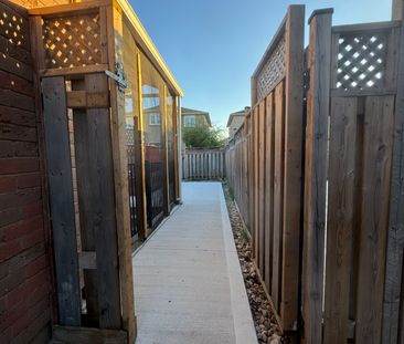 For Lease - 4468 Ashley Avenue Unit# Basement, Mississauga, Ontario - Photo 4