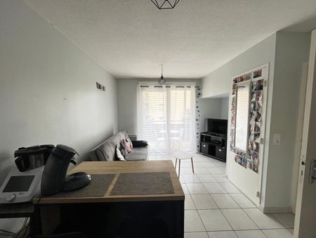 Location Appartement 2 pièces 37m² ALBI 81000 - Photo 2