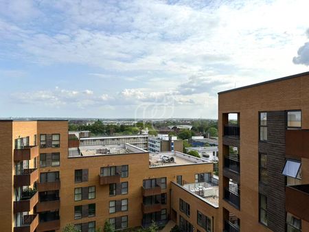 2 bed flat to rent Tabbard apartments, London W3 - Photo 3