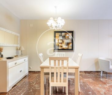 Flat for rent in Plaza del Ayuntamiento - Photo 2