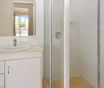 28 Chetwynd Street, Redbank Plains, Qld 4301 - Photo 6