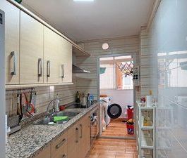 Piso de alquiler en Calle Amadeo Vives, Parque Ayala - Jardín de la... - Photo 6