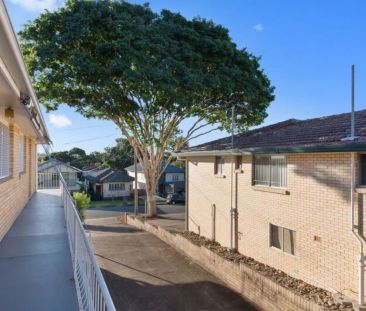 Unit 2/32 Barnes Avenue, Coorparoo. - Photo 3