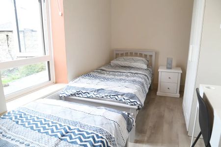 Royal Canal Terrace, Dublin - Photo 3