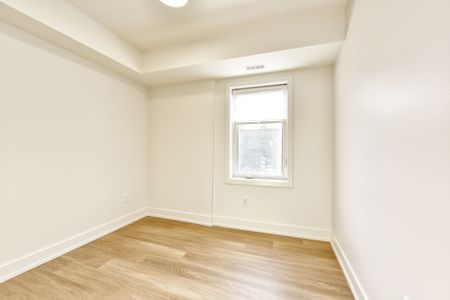 For Lease - 385 McRoberts Avenue Unit# 2nd Floor, Toronto, Ontario - Photo 2