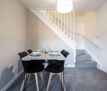 2 bedroom flat to rent - Photo 6
