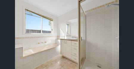 Modern Comfort in a Peaceful Cranbourne West Pocket - Photo 3