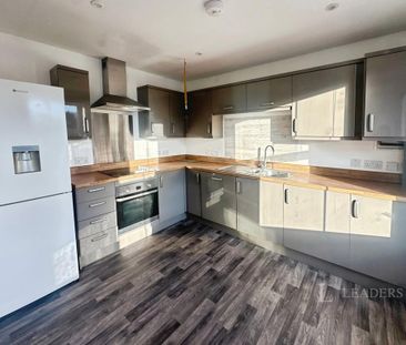 3 bedroom terraced house to rent - Photo 5